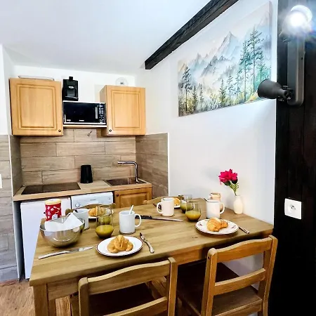 6 Pers, Le Clover - Front De Neige - Termignon Appartement *